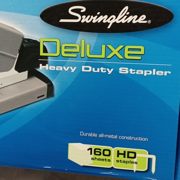 Swingline deluxe heavy duty stapler color gray new in the box - Picture 3 of 6